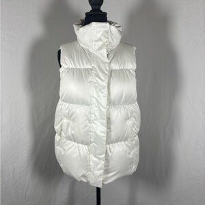 Gap Puffer Vest